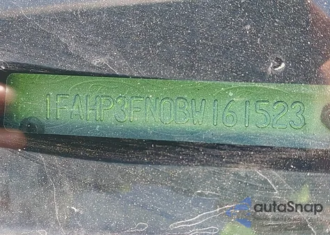 2011 Ford Focus Se z USA, uszkodzony, nr VIN 1FAHP3FN0BW161523